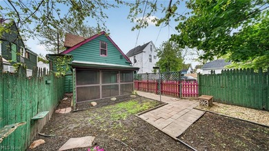 Not your typical cookie-cutter home. This 3-bedroom property is - photo 29