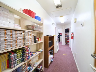 Large 3915 Sf General Commercial Building In The Heart of - photo 31