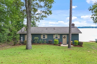 Move-in ready lakefront cabin with breathtaking views - photo 7