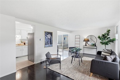 Easy living awaits at 97 Springwood Drive! Step inside and be - photo 4