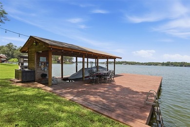 Quite possibly one of the best opportunities available on Lake - photo 2