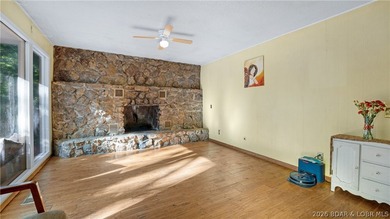 Opportunity awaits in the desirable Lakeview Acres Subdivision! - photo 6