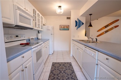 Experience the best of lakeside living in this unique property - photo 16