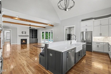 Former 2019 Parade of Homes Gold Winner, this exceptional modern - photo 20