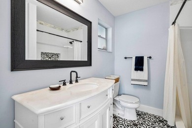 Welcome to refined living in Leisureville Boynton Beach, a - photo 21