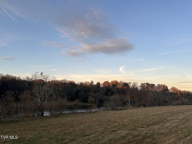 Lake Acreage Sale Pending in Surgoinsville, Tennessee