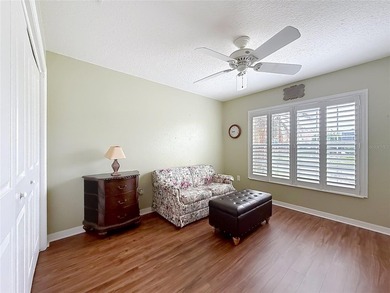 Welcome to the Village of Hemingway! This beautifully landscaped - photo 22