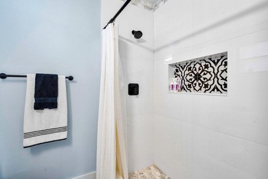 Welcome to refined living in Leisureville Boynton Beach, a - photo 22