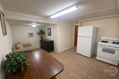 Rare opportunity to acquire a 25-unit extended-stay - photo 29