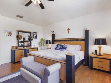 Fall in love with this magnificent 5 bedroom, 3 bath inground - photo 29