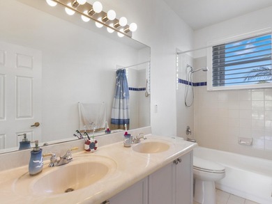 Fall in love with this magnificent 5 bedroom, 3 bath inground - photo 38