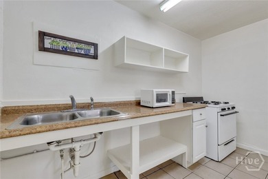 Rare opportunity to acquire a 25-unit extended-stay - photo 42