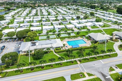 Welcome to refined living in Leisureville Boynton Beach, a - photo 49