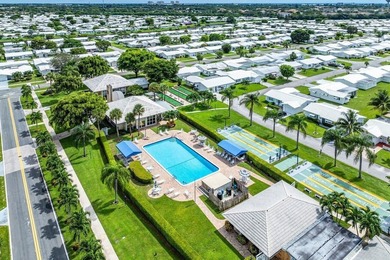 Welcome to refined living in Leisureville Boynton Beach, a - photo 50