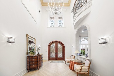 Discover exceptional luxury and stunning water views from this 7 - photo 12