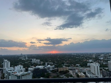 Beautiful two-story 1-bedroom loft in the heart of Brickell