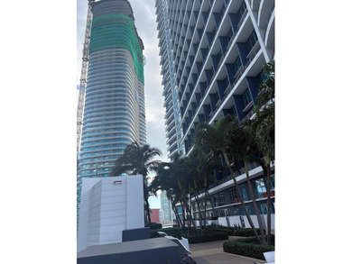 Beautiful two-story 1-bedroom loft in the heart of Brickell