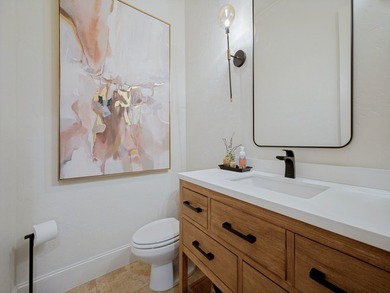 Beautifully appointed Newcastle home in sought-after Country - photo 25