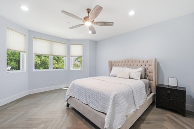 Beautiful 3-bedroom, 3.5-bath townhome on intercoastal located - photo 25
