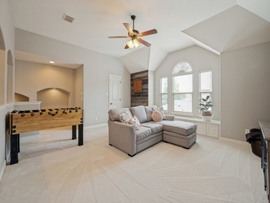Beautifully appointed Newcastle home in sought-after Country - photo 28