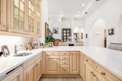 Discover exceptional luxury and stunning water views from this 7 - photo 32