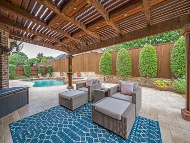 Beautifully appointed Newcastle home in sought-after Country - photo 38