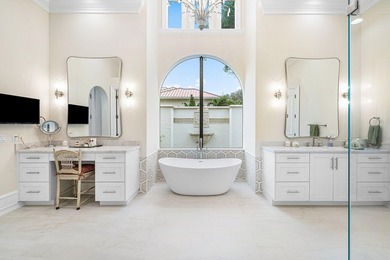 Discover exceptional luxury and stunning water views from this 7 - photo 50