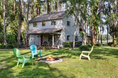 (private lake, pond, creek) Home For Sale in Land O Lakes Florida