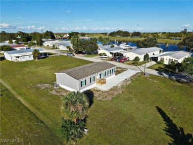 Lake Home For Sale in Moore Haven, Florida