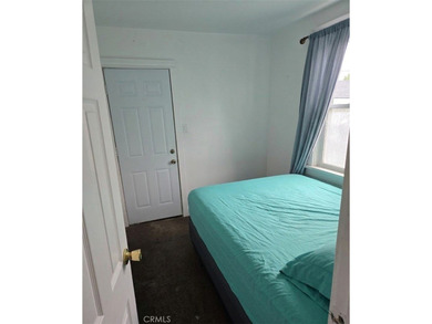 INVESTMENT OPPORTUNITY OR YOUR NEW HOME: This lovely 1923 - photo 7