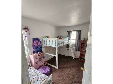 INVESTMENT OPPORTUNITY OR YOUR NEW HOME: This lovely 1923 - photo 8