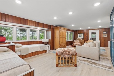 Set along the shores of Lake Greeson, this exceptional lakefront - photo 11