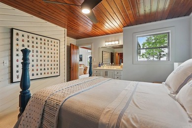 Set along the shores of Lake Greeson, this exceptional lakefront - photo 21
