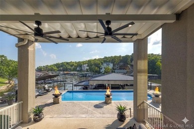 Discover unparalleled luxury in The Villages at Shawnee Bend - photo 2