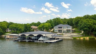 Discover unparalleled luxury in The Villages at Shawnee Bend - photo 4