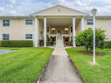 Lake Condo For Sale in Vero Beach, Florida