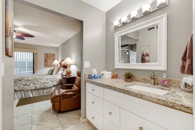Charming 2nd floor END unit filled w/ natural sunlight from an - photo 46