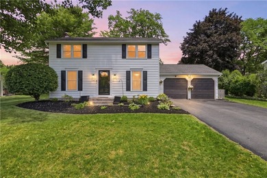 Show-stopping and meticulously maintained, this move-in ready - photo 5
