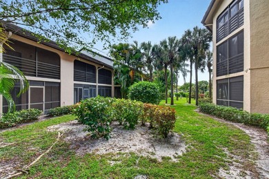 Charming 2nd floor END unit filled w/ natural sunlight from an - photo 56