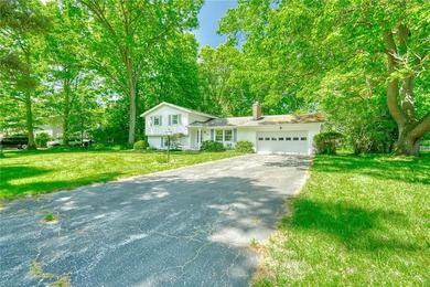 When you enter this house you feel the many years of love! Very - photo 3