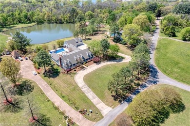 Timeless estate on nearly 5 acres in the gated Wyndermere - photo 5
