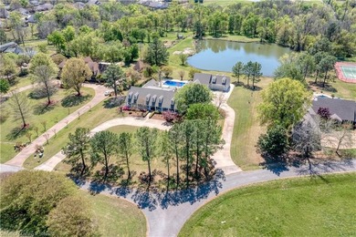 Timeless estate on nearly 5 acres in the gated Wyndermere - photo 6