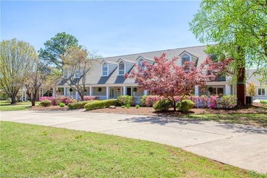 Timeless estate on nearly 5 acres in the gated Wyndermere - photo 10