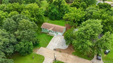 Additional listing photo 1
