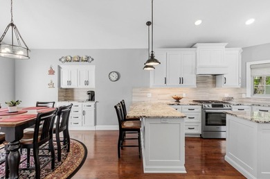 Welcome to 1505 14th Street SE! This home is perfectly situated - photo 11