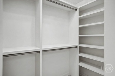 Welcome to effortless, maintenance-free living in The Landings - photo 31