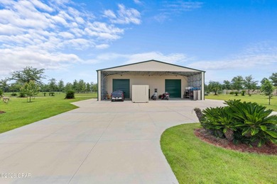 One-of-a-Kind 380-Acre Luxury Barndominium Estate | Recreational - photo 5