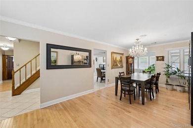 Spacious and versatile 2-story ranch offering 6 bedrooms plus a - photo 10