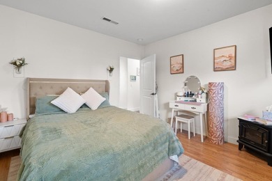 Turnkey multi-unit investment opportunity in a convenient - photo 34