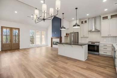 Stunning new-build at Lake Dabinawa, offering high-end - photo 8